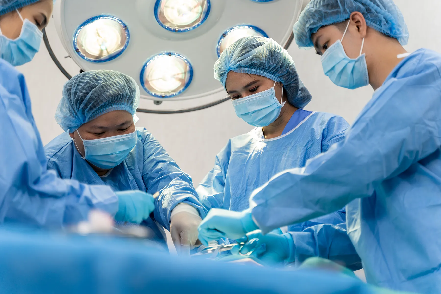 ayerkeroh daysurgery-1423016349-2048x2048